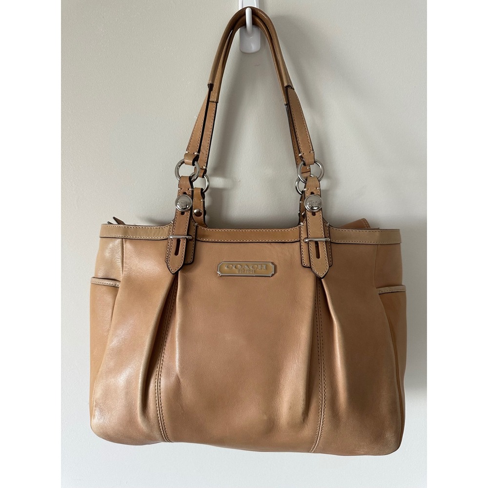 Coach Gallery Tote Tan Camel Leather Pleated Shoulder Bag F15147